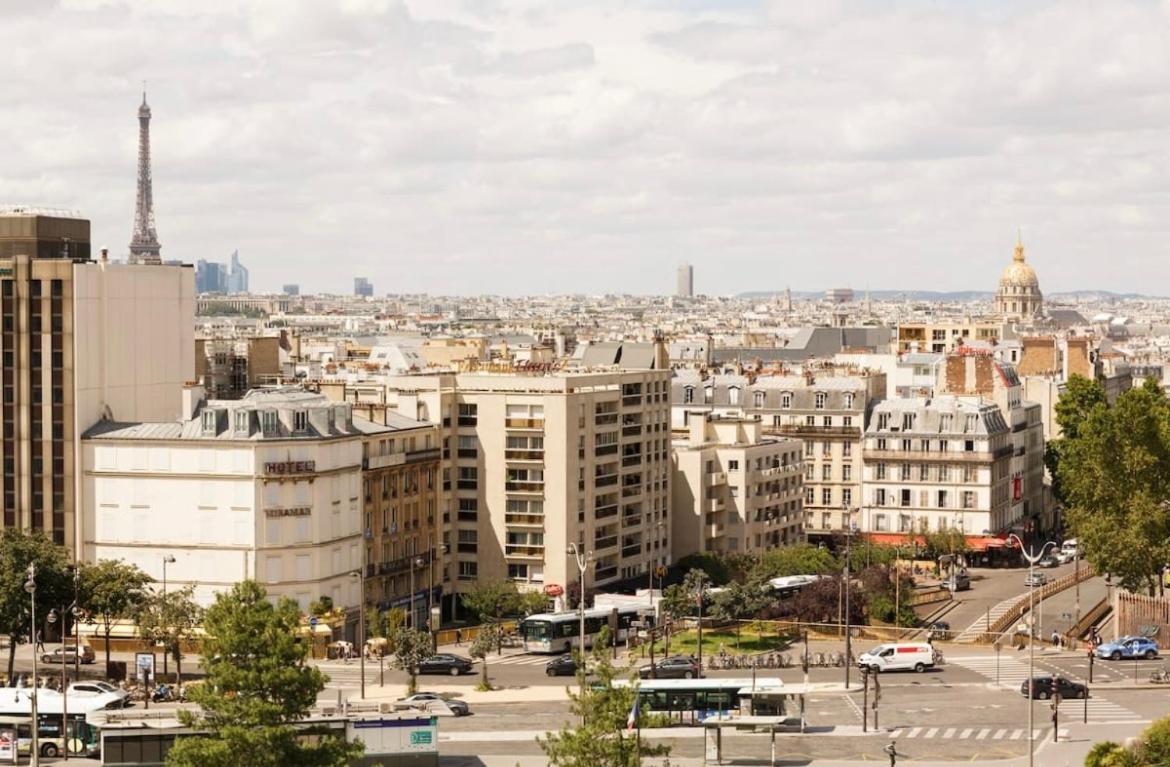 Beautiful Apartment With A View Of Eiffel Tower In Center Paris Dış mekan fotoğraf